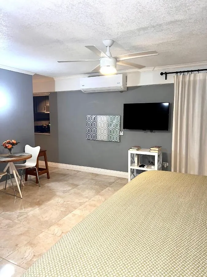 Studio 6 At Turtle Beach Towers Ocho Rios Apartment